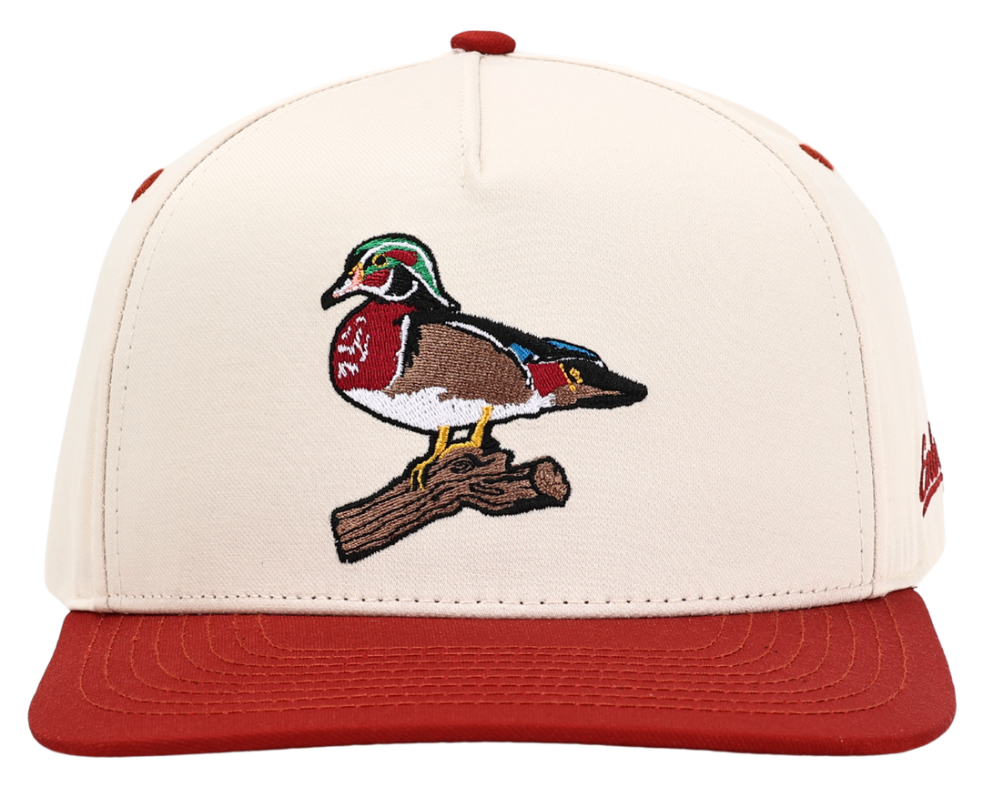 Embry Outdoors - Cream/Red - Woody