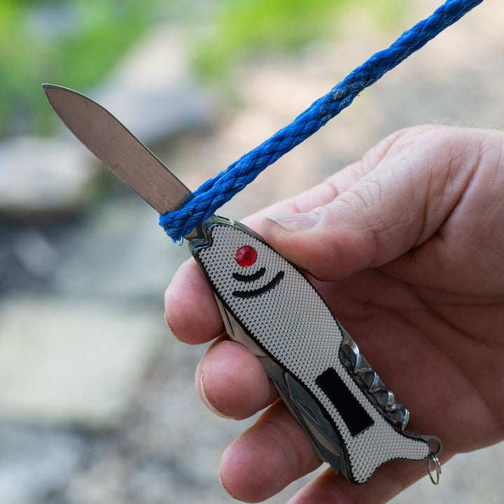 Mad Man - Fisherman's Friend Pocket Tool