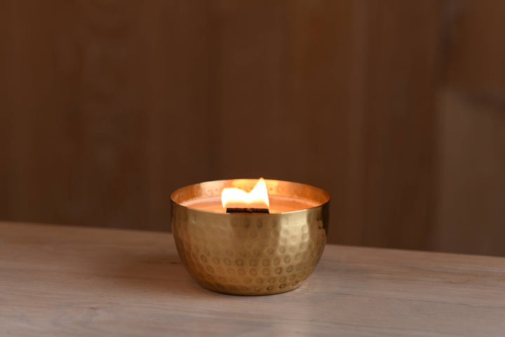 Woodsy Homelife - Fresh Lemon & Crushed Thyme Solid Brass 14oz Soy Candle
