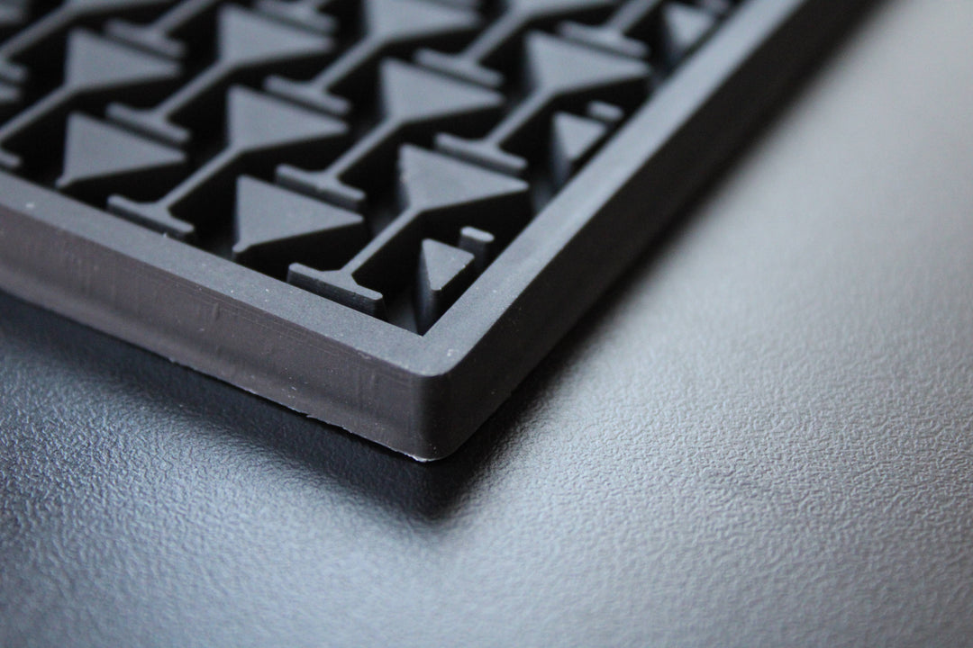 NOBLESIP - Bar Mat "Legendary Bar" by NOBLESIP, perfect for home bars!