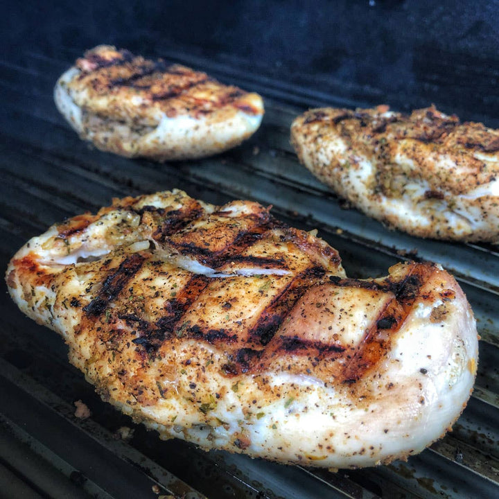 Grill Your Ass Off - Spices, Rubs, Seasonings, Sauces, Jerky - Willie Pete Chicken Seasoning - Poultry, Garlic, Pepper