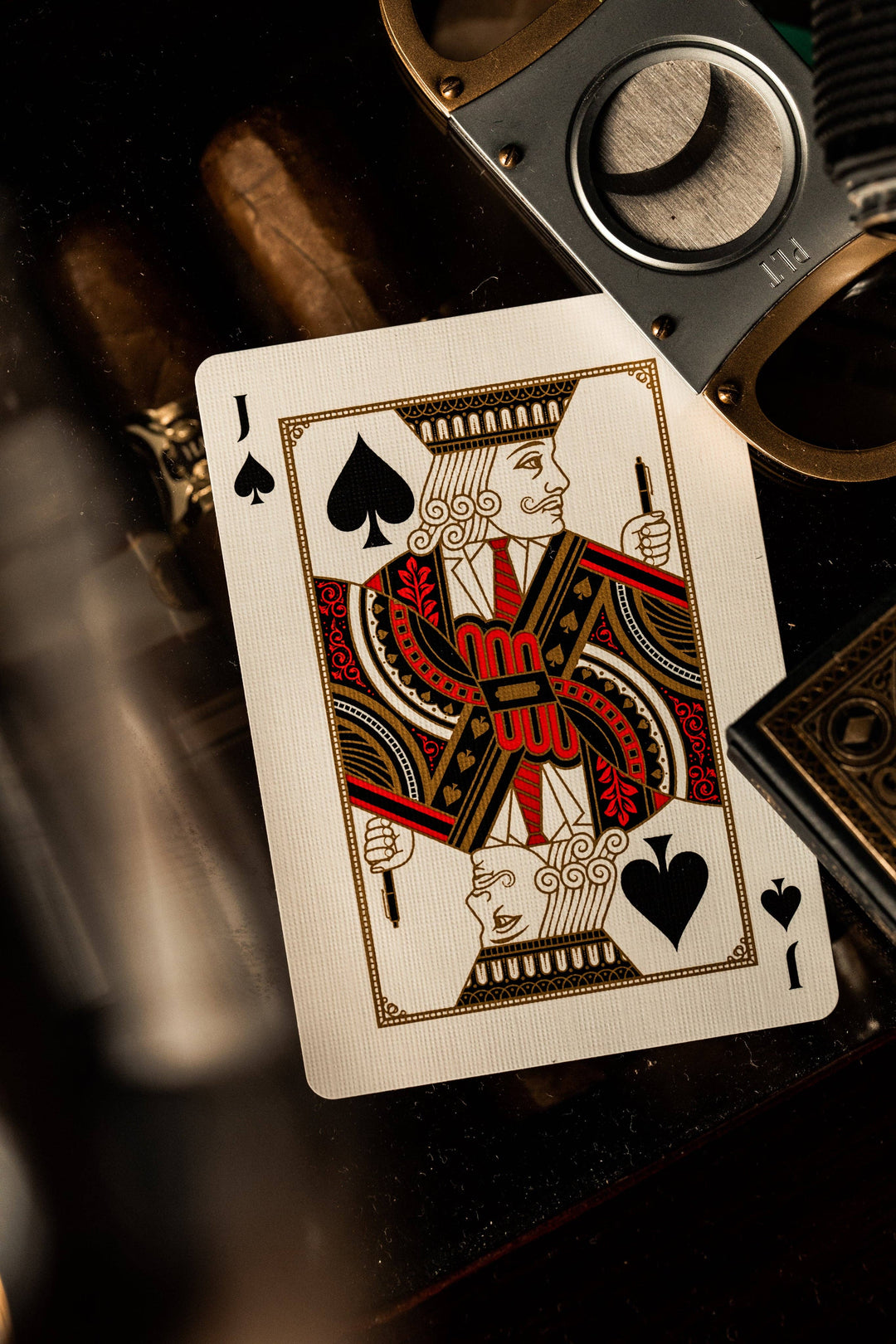theory11 - James Bond Playing Cards